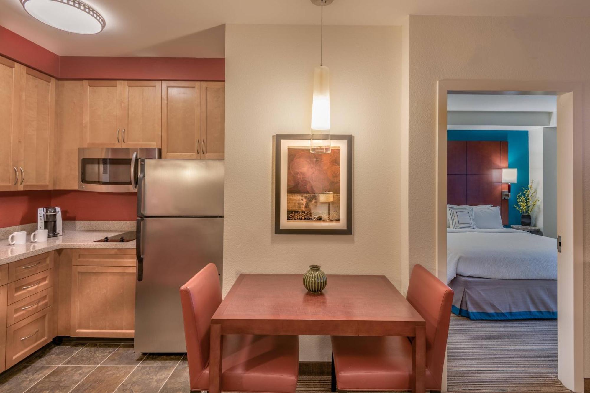 Hotel By Marriott Ballston 3*