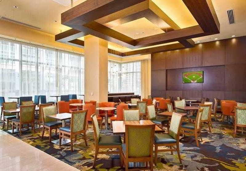 By Marriott Ballston 3* Arlington